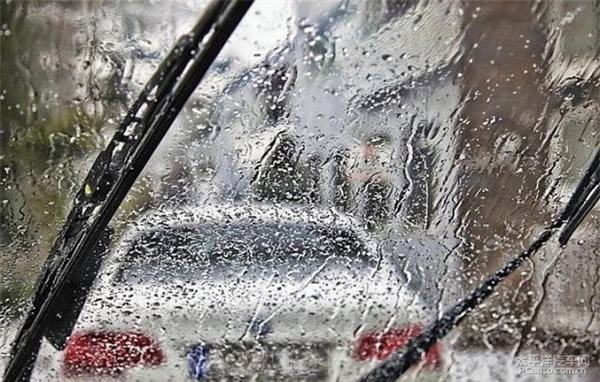 科目二、科目三遇到下雨天應(yīng)該怎樣做？考試順利會(huì)通過
